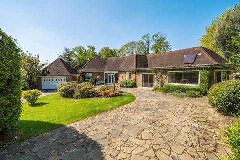 4 bedroom detached house for sale, Oakwood Close, Chislehurst, Kent, BR7