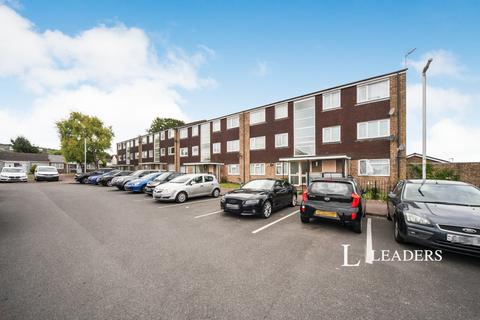 undefined, Linden Close, Dunstable, Bedfordshire, LU5