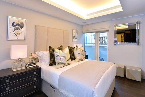 2 bedroom apartment to rent, Duke Street, London, W1K