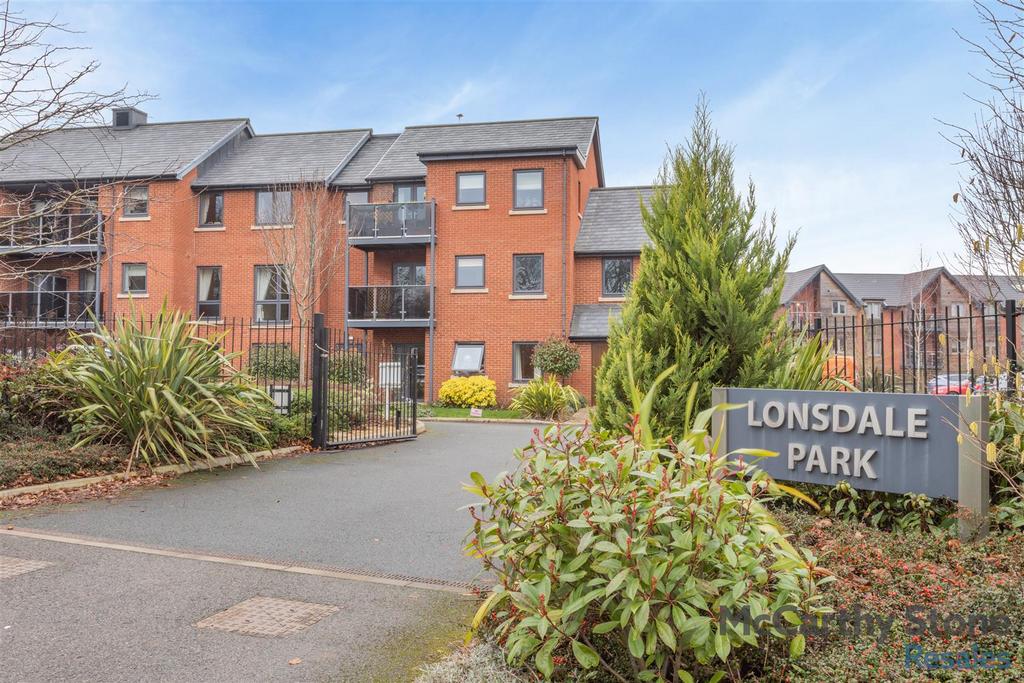 8677390-exterior05.jpg