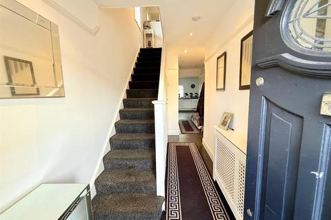 3 bedroom semi-detached house for sale, Upshire Road, Waltham Abbey