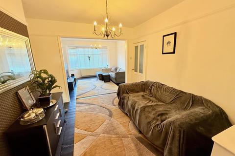 3 bedroom semi-detached house for sale, Upshire Road, Waltham Abbey