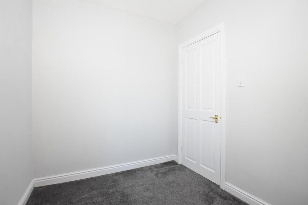 Bedroom 2 2.JPG
