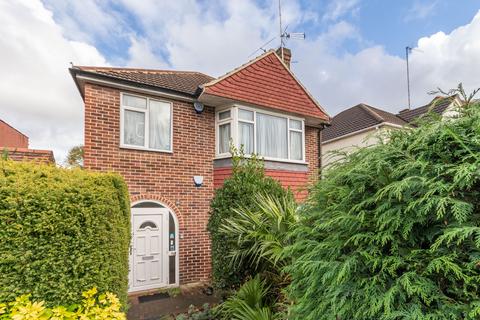 2 bedroom flat for sale, London N12