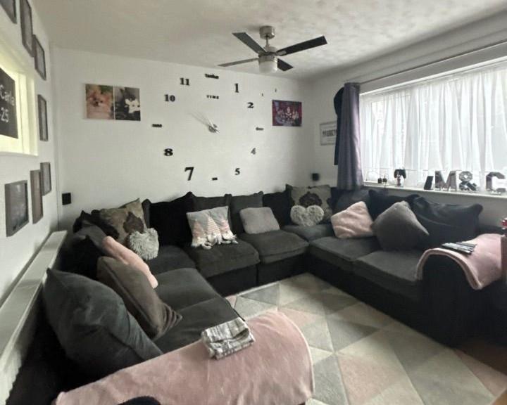 Burrows lounge.jpg