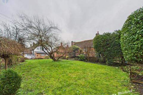 undefined, Market Hill, Whitchurch