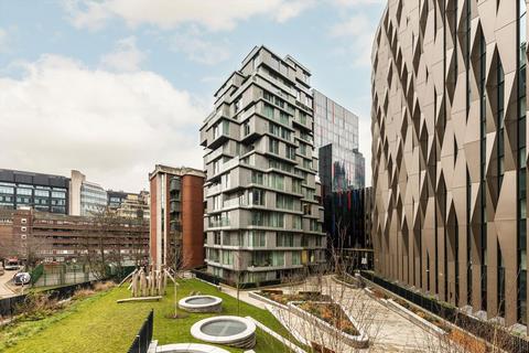 1 bedroom flat to rent, Minories, London EC3N