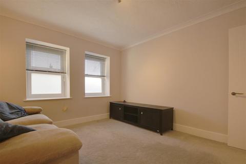 1 bedroom flat for sale, Fairfields, Broadwater Road, Worthing