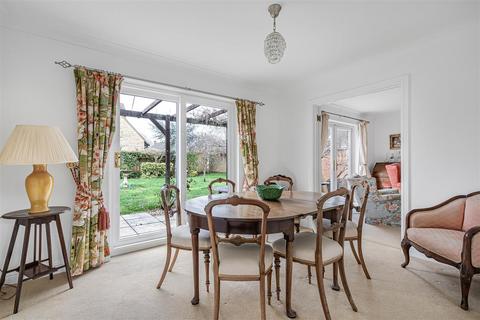 undefined, The Woodlands, Chesterton