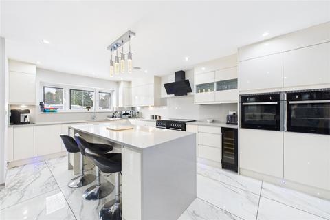 4 bedroom detached house for sale, Minley Road, Farnborough, Hampshire, GU14
