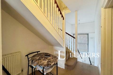 2 bedroom flat to rent, Hove, BN3