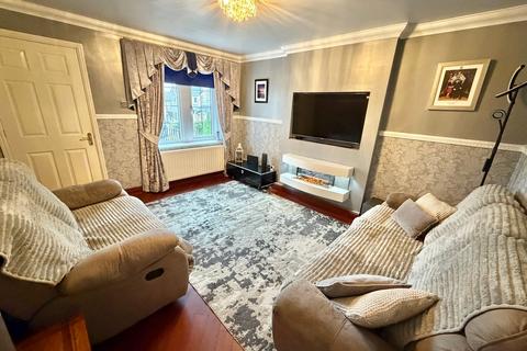 4 bedroom semi-detached house for sale, Highfell Rise, Keighley, BD22