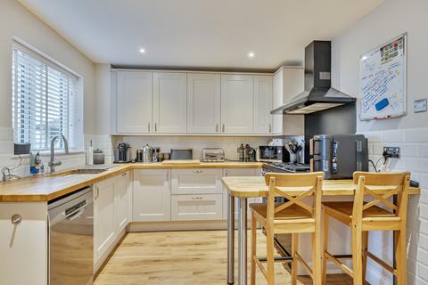 4 bedroom semi-detached house for sale, Oak Hill, Alresford, Hampshire, SO24