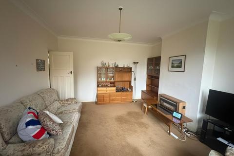 4 bedroom semi-detached house for sale, Dinsdale Gardens, Barnet EN5