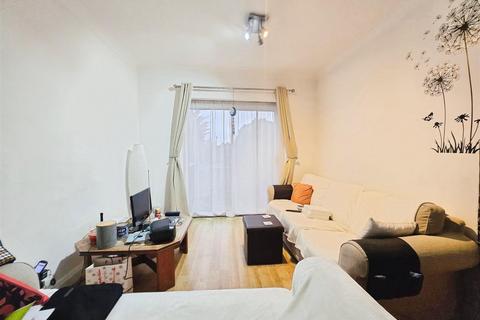 undefined, Bushey Road, Raynes Park SW20