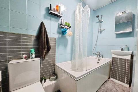 undefined, Bushey Road, Raynes Park SW20