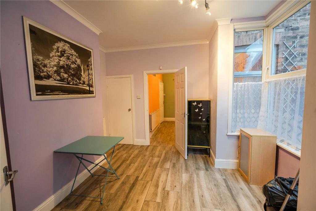 Dining Room (2)