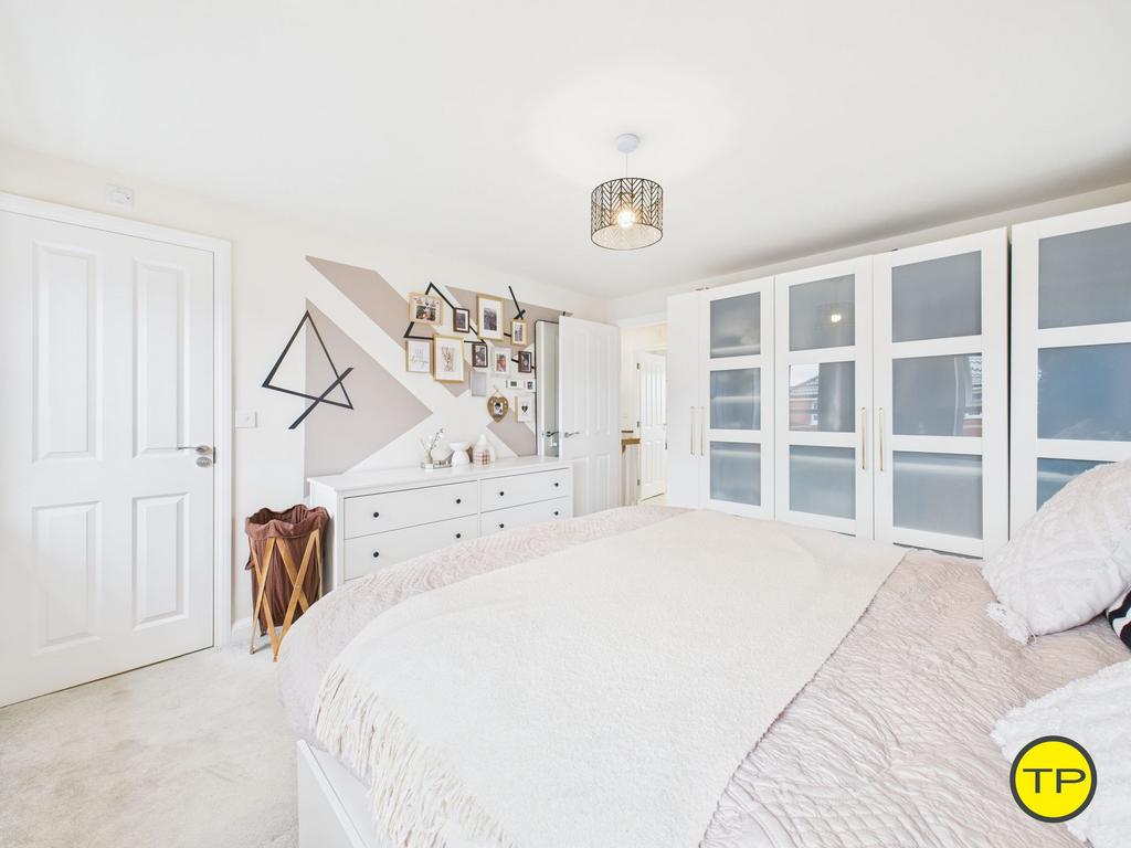 Main bedroom