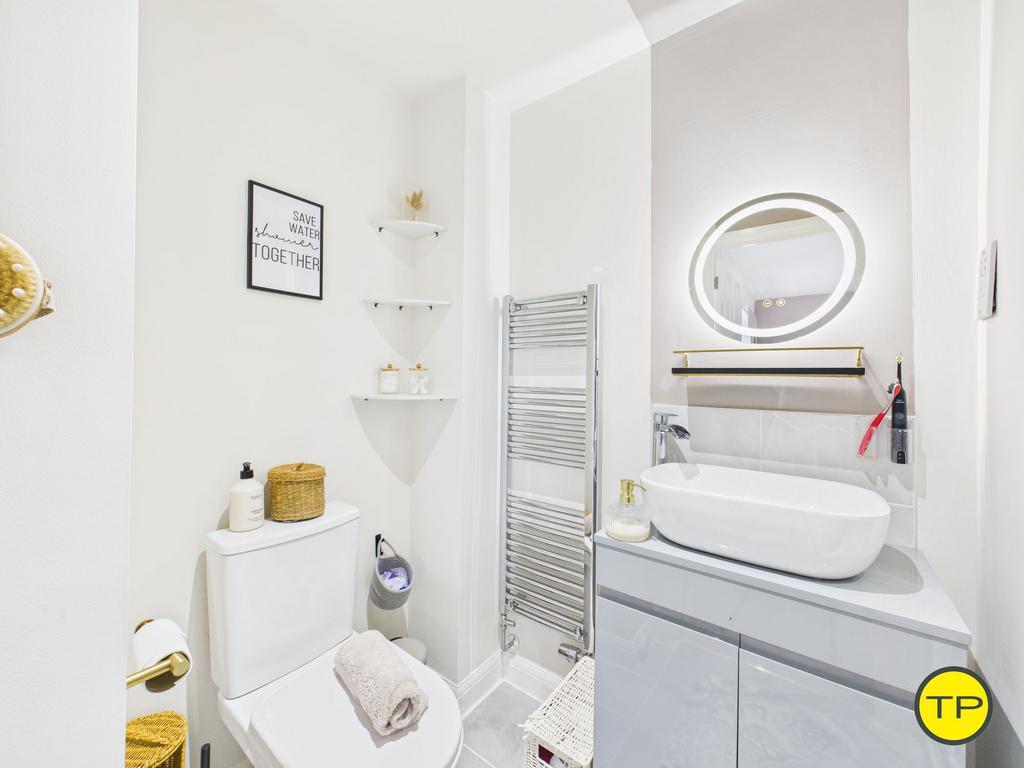 Ensuite