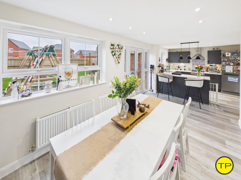 Kitchen / diner