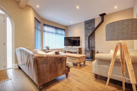 4 bedroom semi-detached house for sale, Westfield Avenue, Beverley