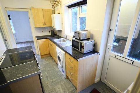 1 bedroom maisonette for sale, Dellfield Road, Hatfield