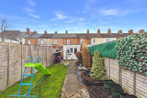 2 bedroom terraced house for sale, Stanley Road, Gloucester, Gloucestershire, GL1