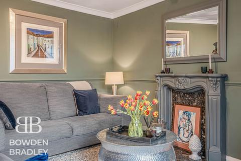 3 bedroom terraced house for sale, Copperfield, Chigwell, IG7