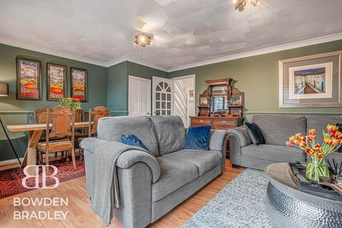3 bedroom terraced house for sale, Copperfield, Chigwell, IG7
