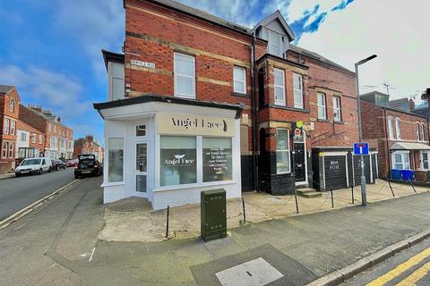undefined, Studio First Floor Flat, Fairfield Road, Bridlington, YO15 3DP