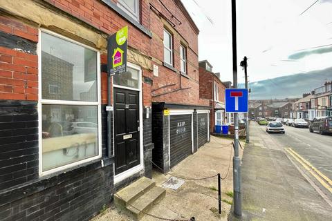 undefined, Studio First Floor Flat, Fairfield Road, Bridlington, YO15 3DP