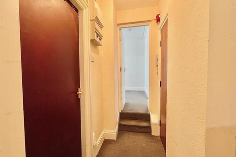 undefined, Studio First Floor Flat, Fairfield Road, Bridlington, YO15 3DP