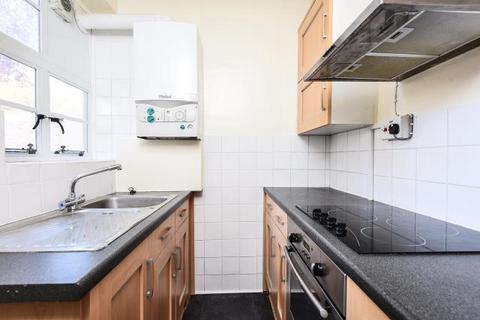 1 bedroom flat for sale, Lichfield Court,  Richmond,  TW9