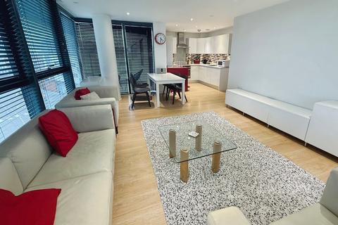 undefined, Ocean Way, Southampton, Hampshire, SO14