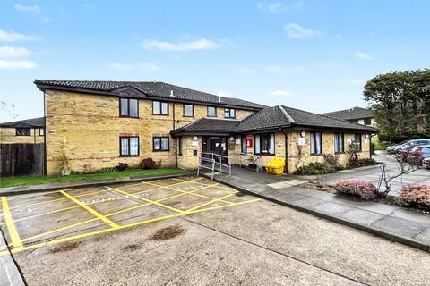 1 bedroom flat for sale, Dove Close, Walderslade, Kent, ME5