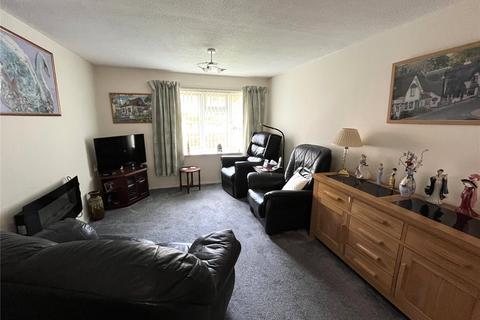 1 bedroom flat for sale, Dove Close, Walderslade, Kent, ME5