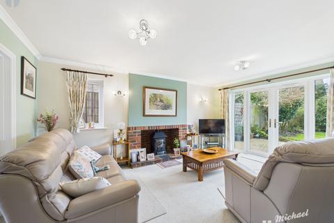 undefined, Hedley Close, Aston Clinton