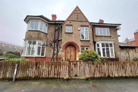 undefined, West Street, Scarborough YO11