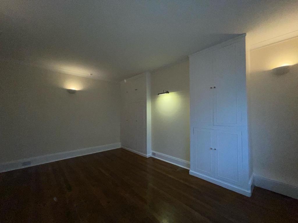 Pic 4.JPG