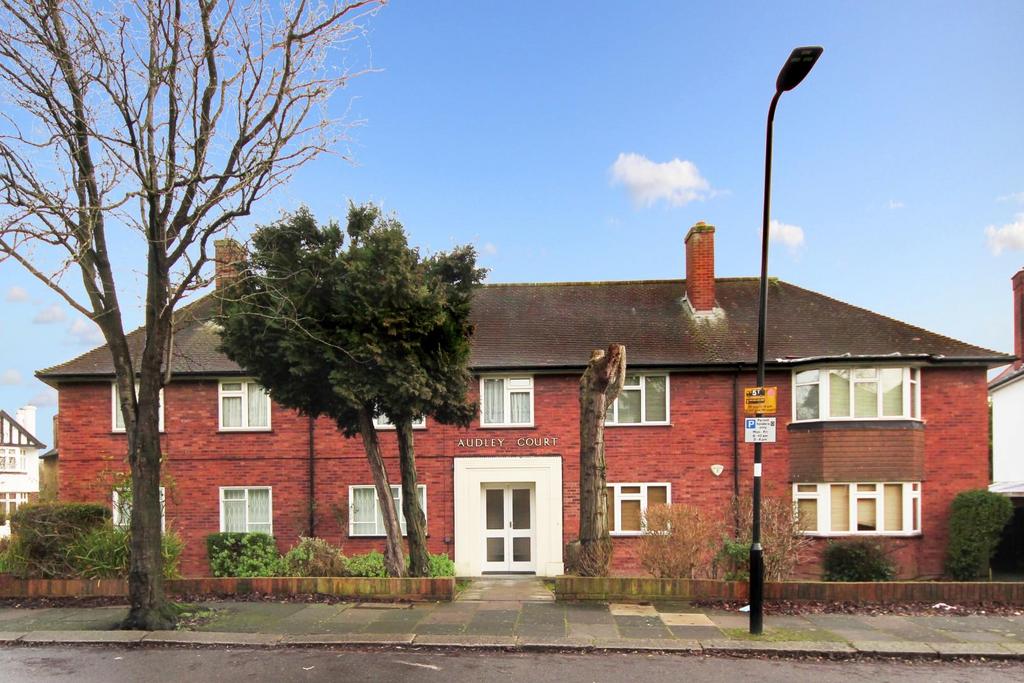 GV- 6 Audley Court (1).jpg