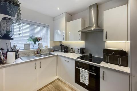 2 bedroom end of terrace house for sale, Roemead Drive, Yapton,