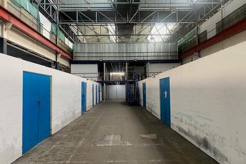 Warehouse to rent, Kingsway N Gateshead NE11 0NE