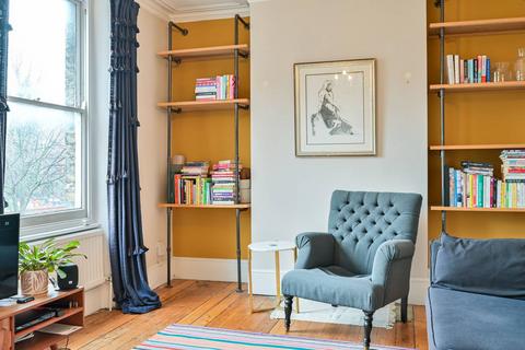 3 bedroom flat for sale, East Street, Elephant and Castle, London, SE17