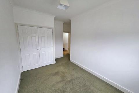 2 bedroom flat for sale, First Floor Flat, Stannington Crescent, SO40