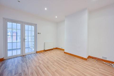 undefined, Lionel Road North, Gunnersbury, Brentford, TW8