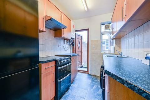 3 bedroom house for sale, Lionel Road North, Gunnersbury, Brentford, TW8