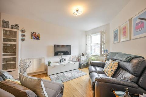 1 bedroom flat for sale, Coppetts Road, Muswell Hill, London, N10