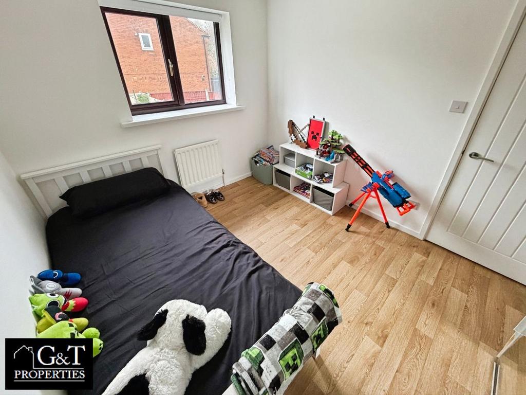 Second bedroom