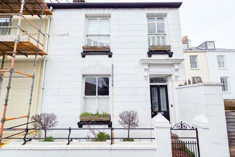 2 bedroom semi-detached house for sale, 2 South Villas, Stopford Road, St Helier