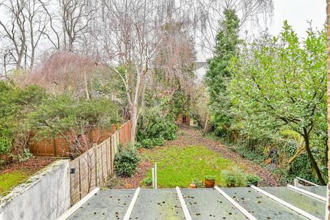 2 bedroom flat for sale, Wilberforce Road, N4, Islington, London, N4